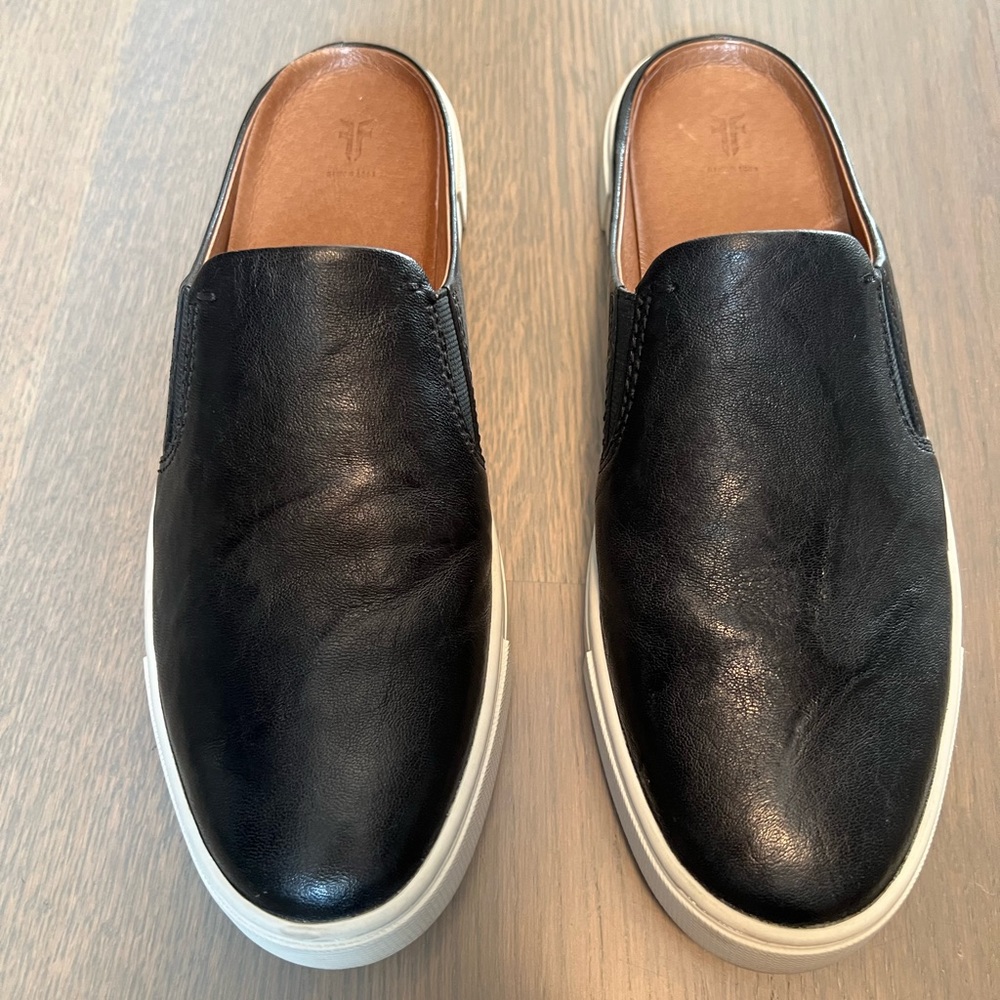 Frye black leather mule sneakers